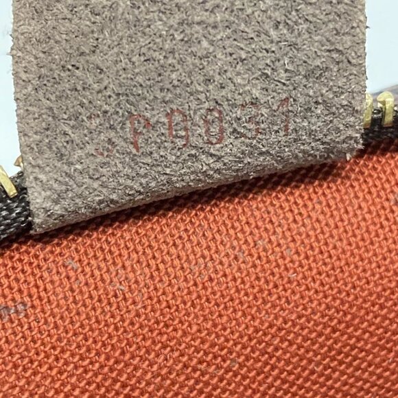 LOUIS VUITTON Trousse Makeup Ebene Damier - Handbag 511-030825 - Picture 12 of 14